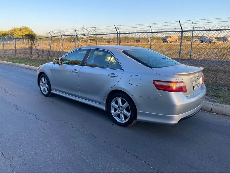 2007 Toyota Camry 6th Gen - Image 2 of 5