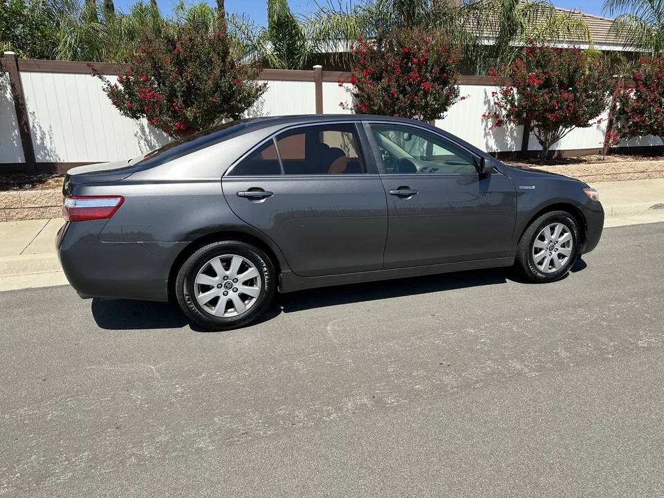 2007 Toyota Camry 6th Gen - Image 2 of 9