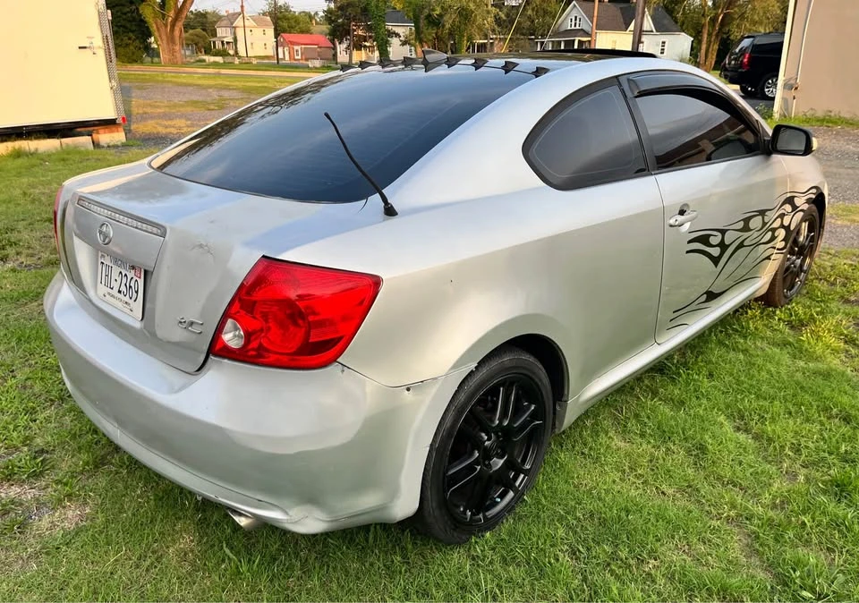 2007 Toyota Celica - Image 2 of 5