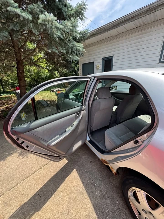 2007 Toyota Corolla 10th Gen - Image 10 of 17
