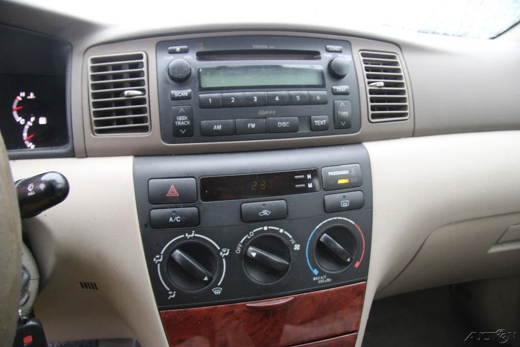 2007 Toyota Corolla 10th Gen - Image 15 of 21
