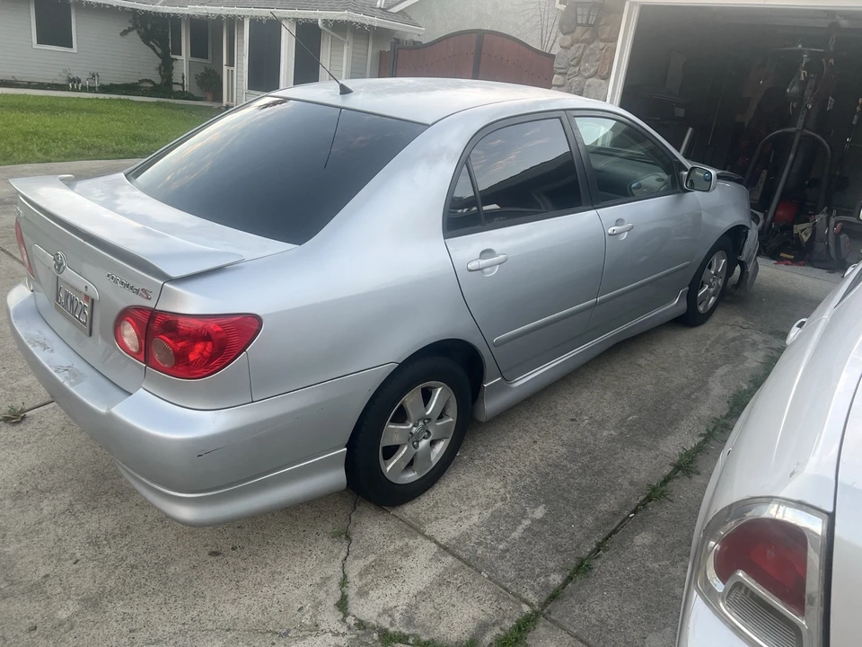 2007 Toyota Corolla 10th Gen - Image 5 of 11