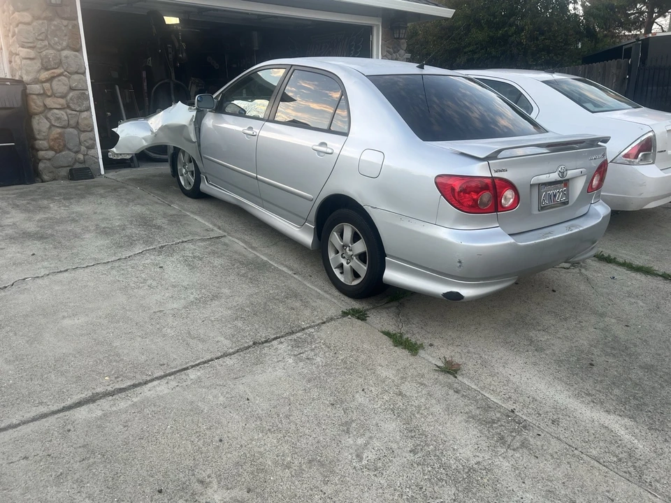 2007 Toyota Corolla 10th Gen - Image 9 of 11