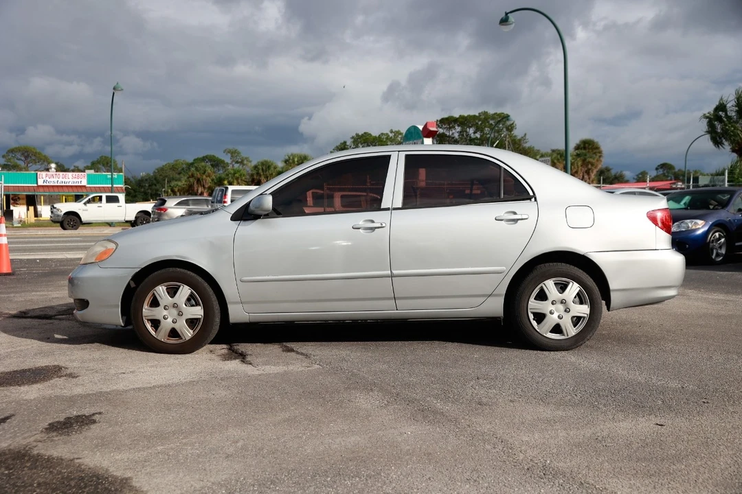 2007 Toyota Corolla 9th Gen - Image 3 of 12