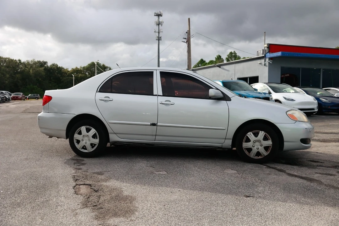 2007 Toyota Corolla 9th Gen - Image 13 of 21