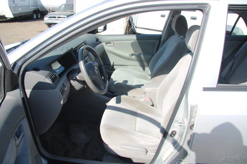 2007 Toyota Corolla 9th Gen - Image 13 of 21