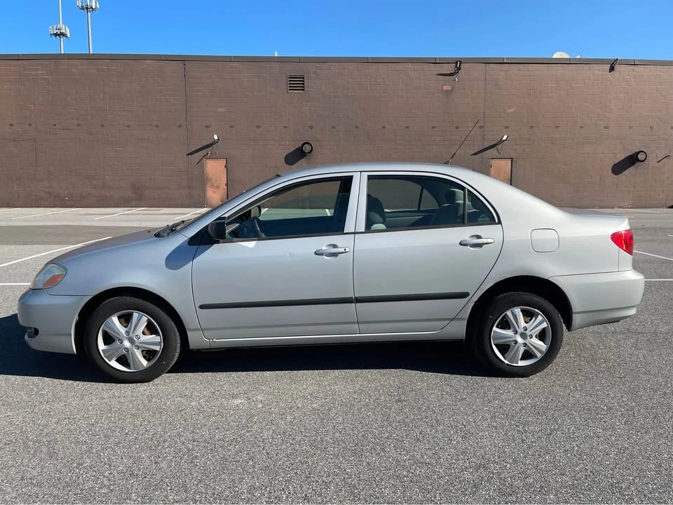 2007 Toyota Corolla 9th Gen - Image 2 of 16