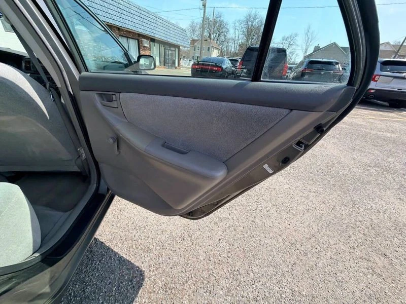 2007 Toyota Corolla 10th Gen - Image 9 of 12