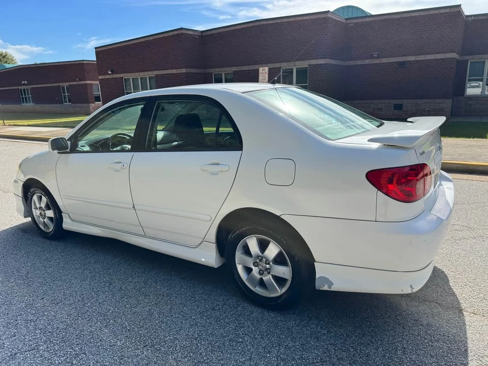 2007 Toyota Corolla 10th Gen - Image 5 of 18