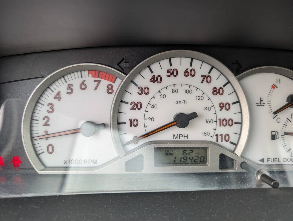 2007 Toyota Corolla 9th Gen - Image 11 of 18