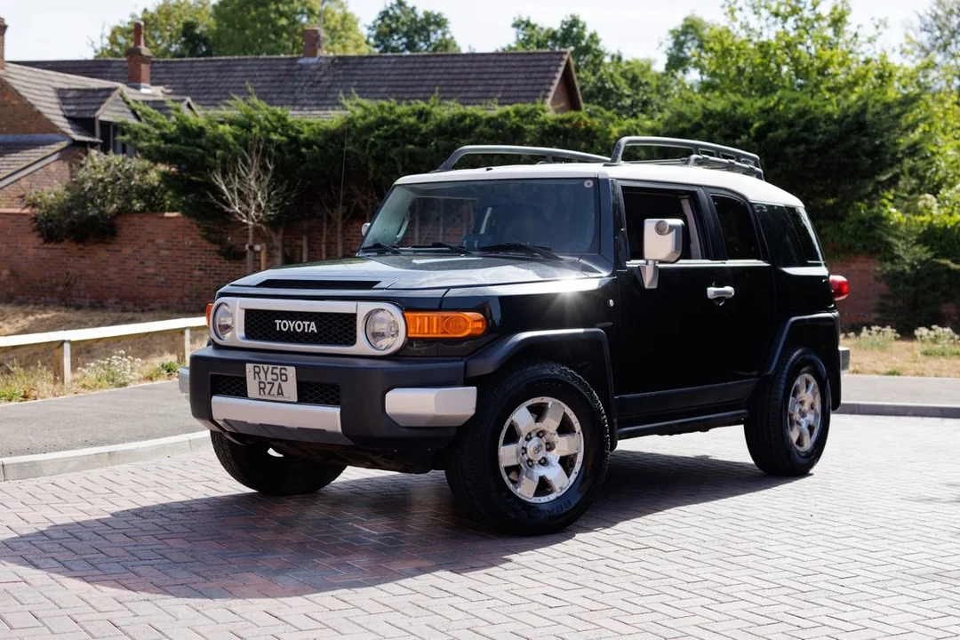 2007 Toyota FJ Cruiser - Image 4 of 30