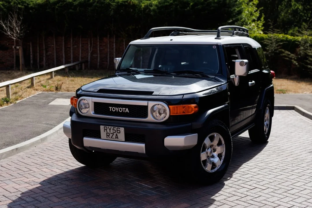 2007 Toyota FJ Cruiser - Image 6 of 30