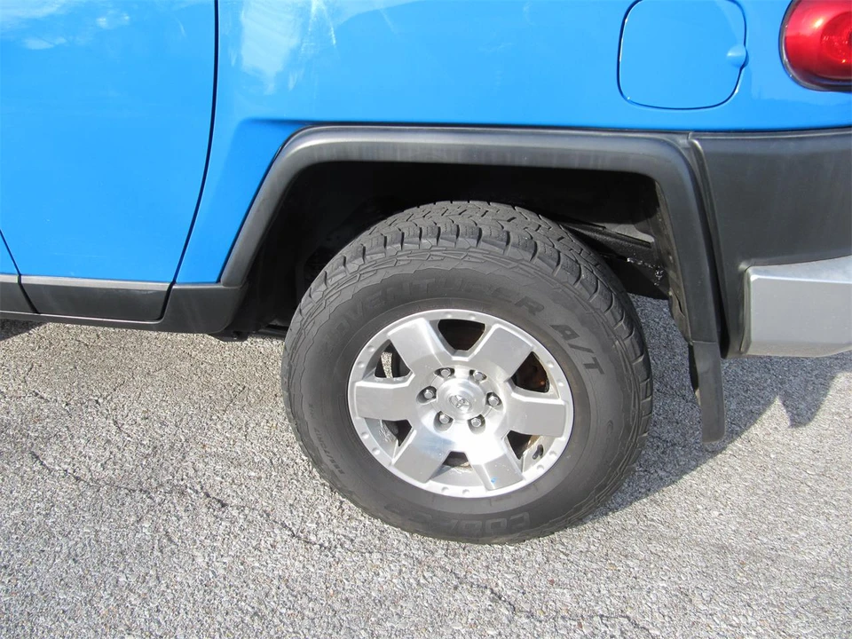2007 Toyota FJ Cruiser - Image 5 of 24