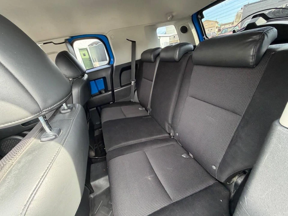 2007 Toyota FJ Cruiser - Image 16 of 30