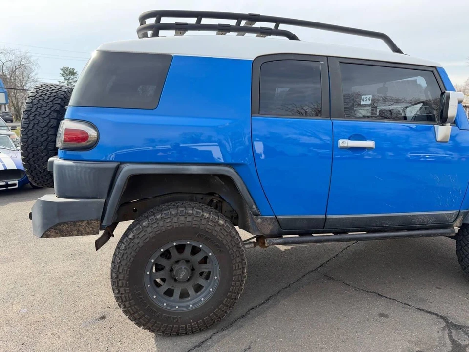 2007 Toyota FJ Cruiser - Image 10 of 22