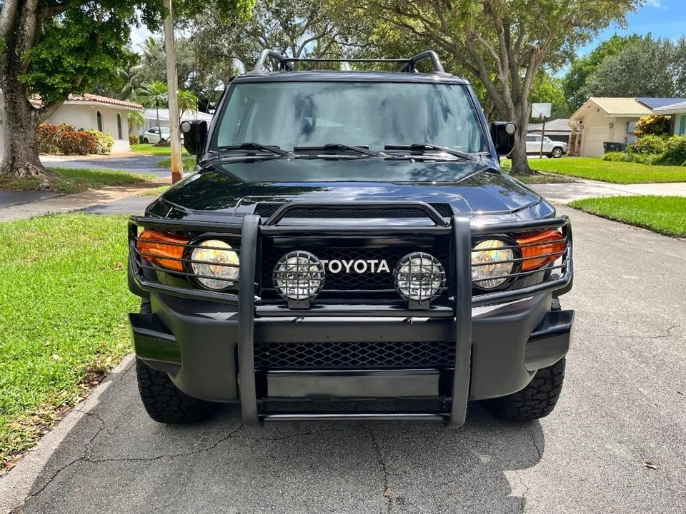 2007 Toyota FJ Cruiser - Image 8 of 31