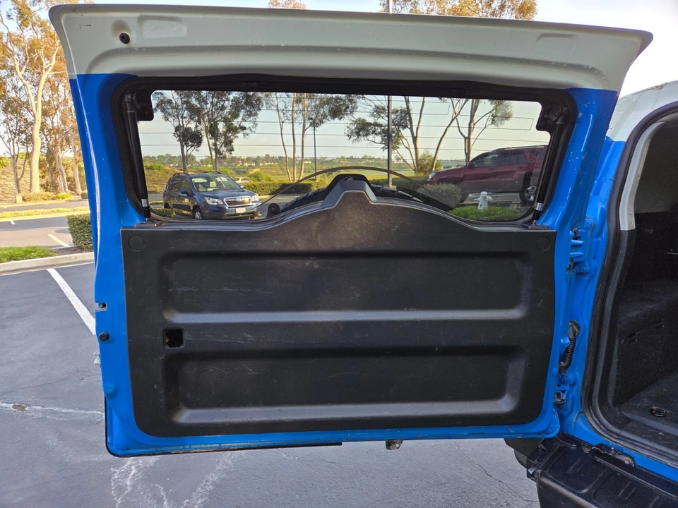 2007 Toyota FJ Cruiser - Image 30 of 31
