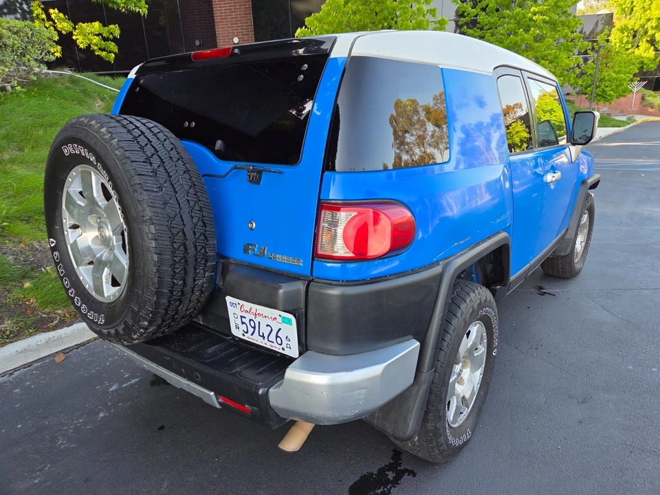 2007 Toyota FJ Cruiser - Image 5 of 31