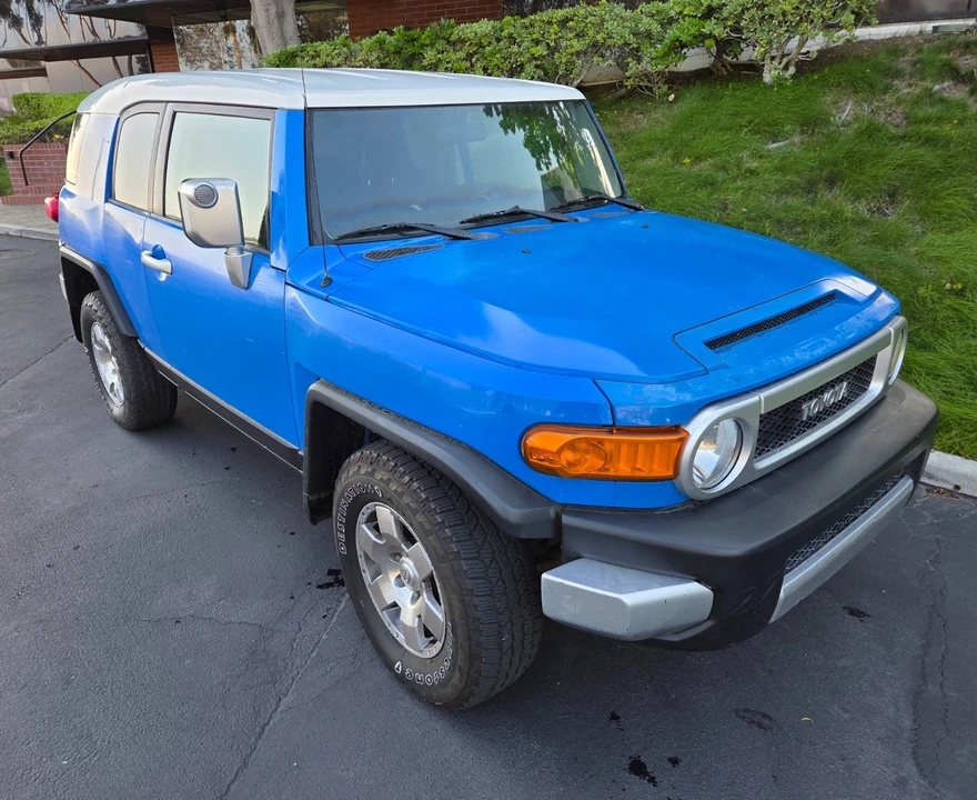 2007 Toyota FJ Cruiser - Image 3 of 31