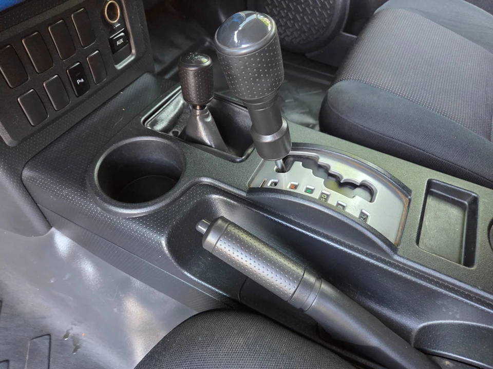 2007 Toyota FJ Cruiser - Image 21 of 31