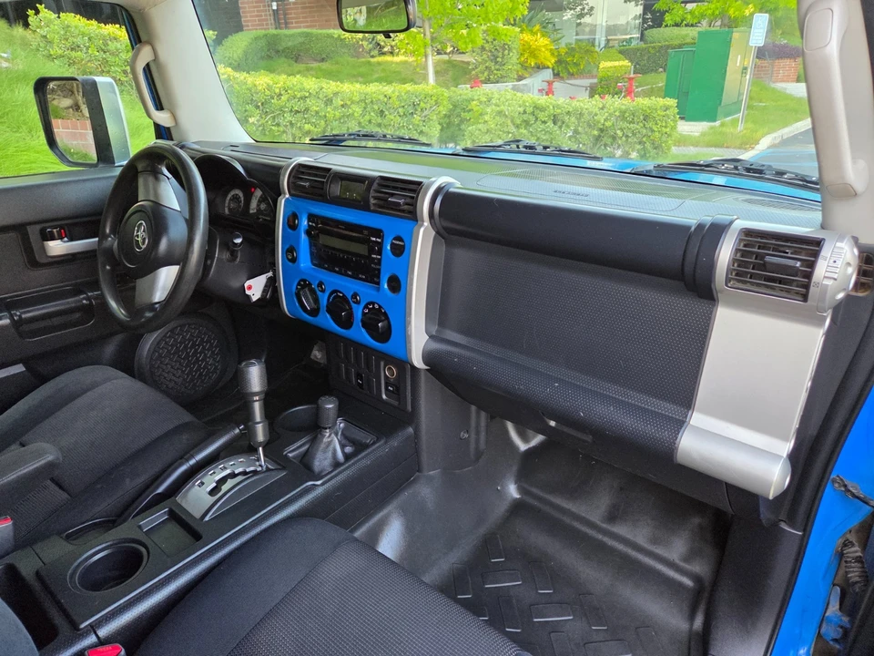 2007 Toyota FJ Cruiser - Image 22 of 31