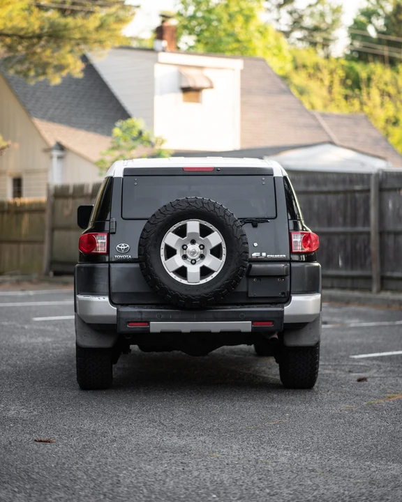 2007 Toyota FJ Cruiser - Image 23 of 31