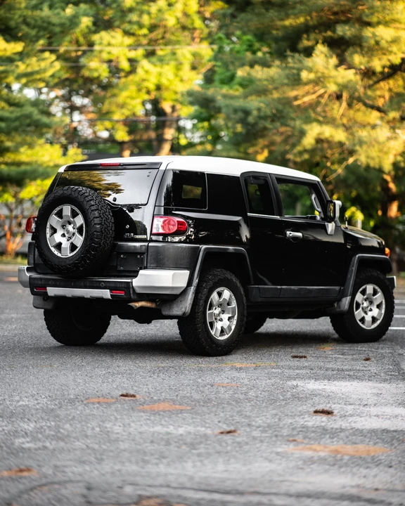 2007 Toyota FJ Cruiser - Image 25 of 31