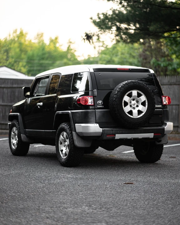2007 Toyota FJ Cruiser - Image 21 of 31