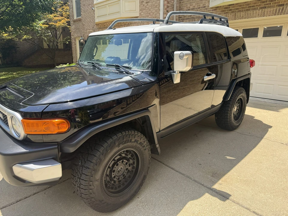 2007 Toyota FJ Cruiser - Image 22 of 31