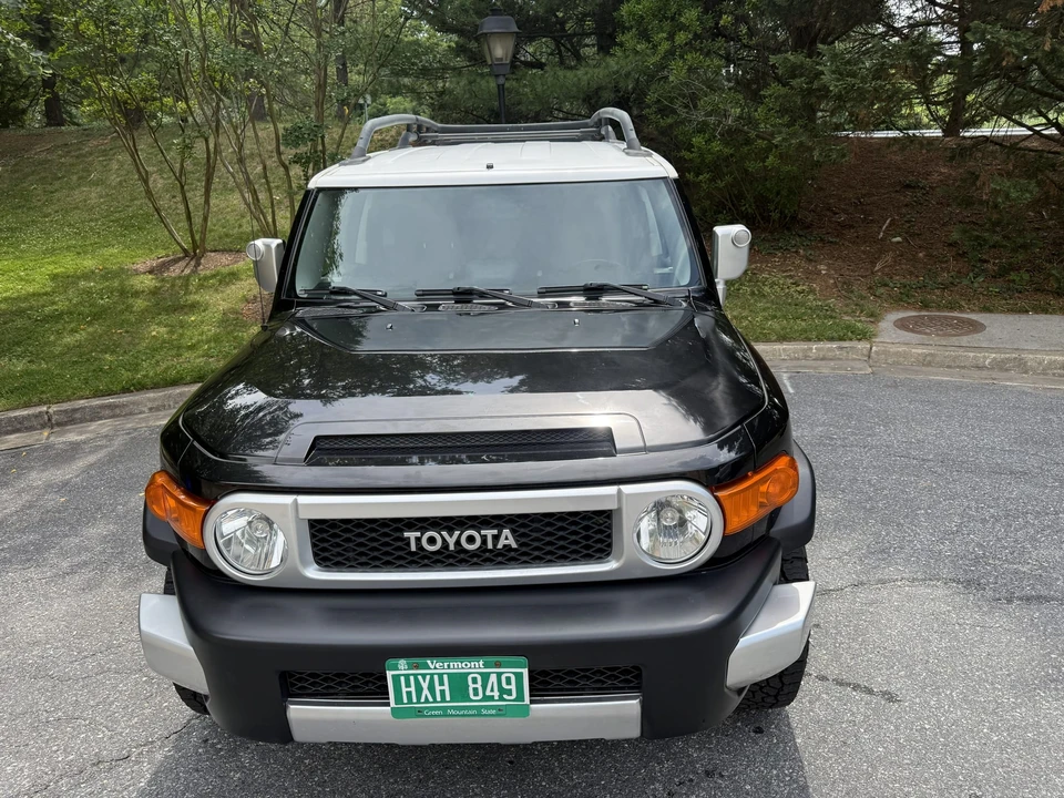 2007 Toyota FJ Cruiser - Image 16 of 31