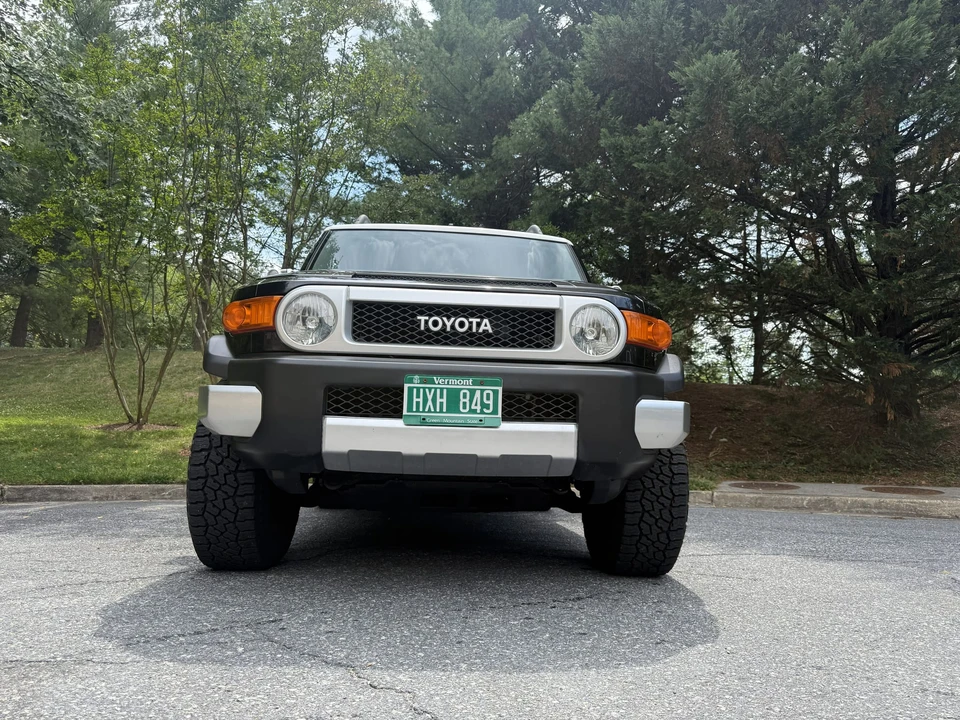 2007 Toyota FJ Cruiser - Image 15 of 31