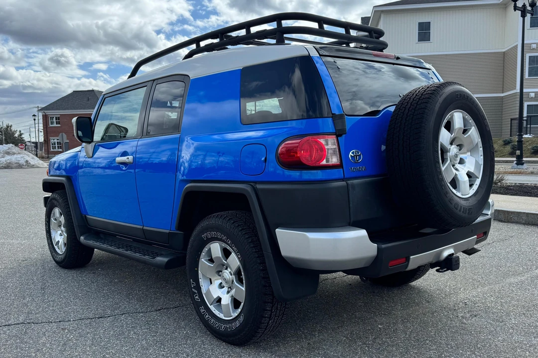 2007 Toyota FJ Cruiser - Image 4 of 31