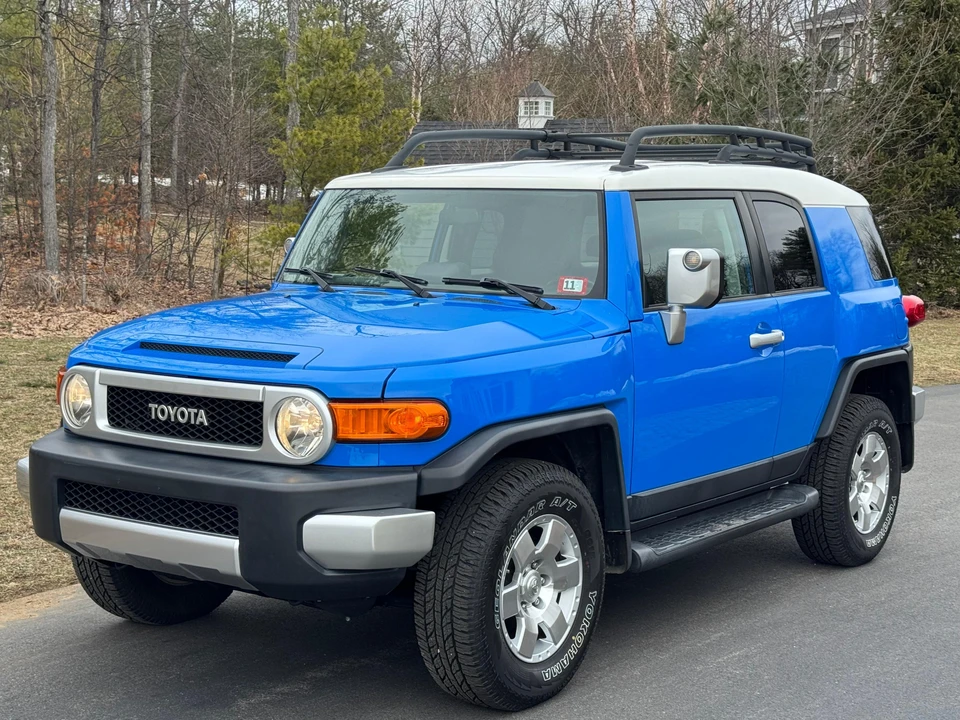 2007 Toyota FJ Cruiser - Image 10 of 31