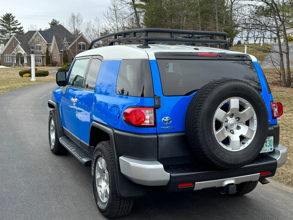 2007 Toyota FJ Cruiser - Image 11 of 31