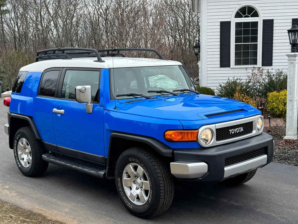 2007 Toyota FJ Cruiser - Image 13 of 31