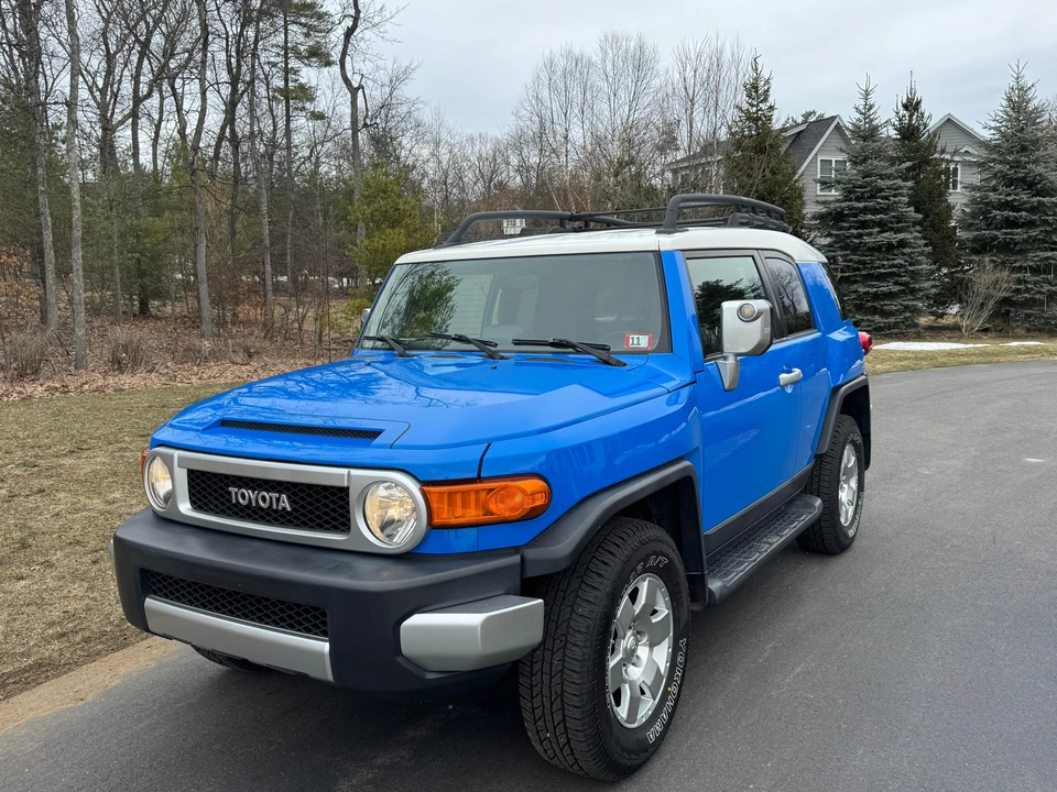 2007 Toyota FJ Cruiser - Image 9 of 31