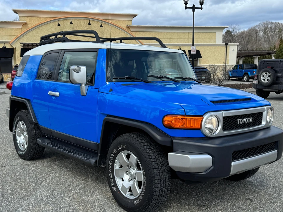 2007 Toyota FJ Cruiser - Image 31 of 31
