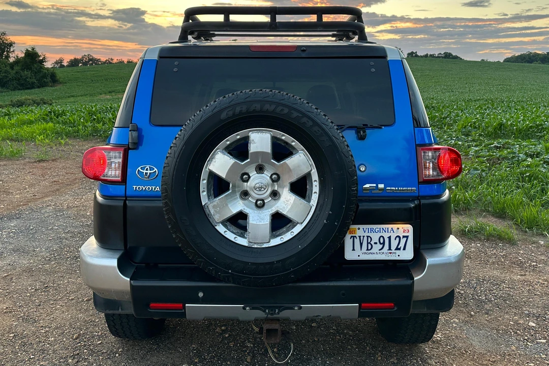 2007 Toyota FJ Cruiser - Image 5 of 31