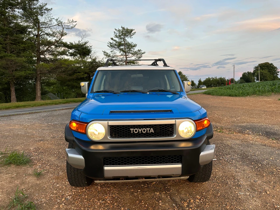 2007 Toyota FJ Cruiser - Image 6 of 31