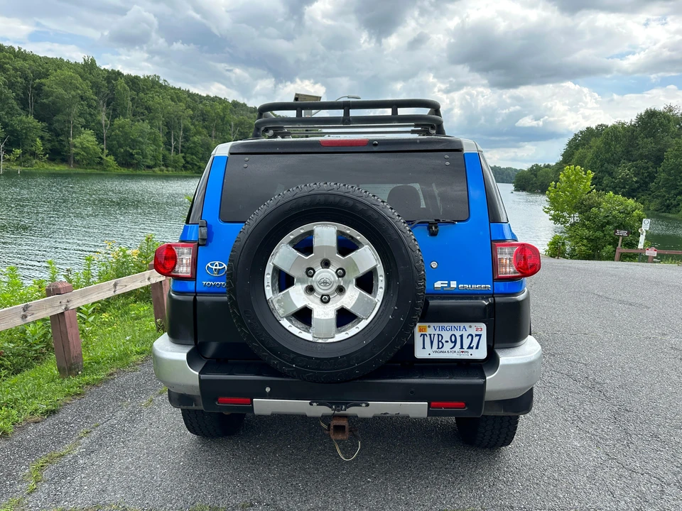 2007 Toyota FJ Cruiser - Image 27 of 31