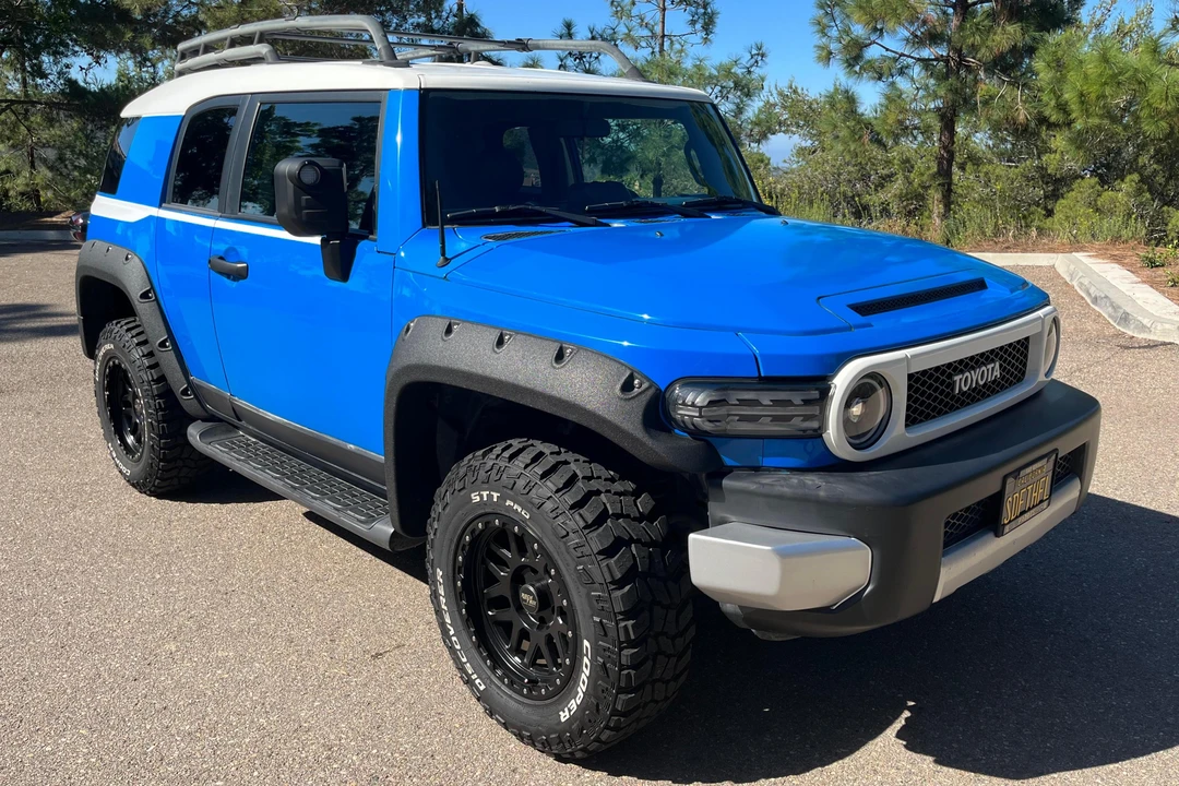 2007 Toyota FJ Cruiser - Image 3 of 31