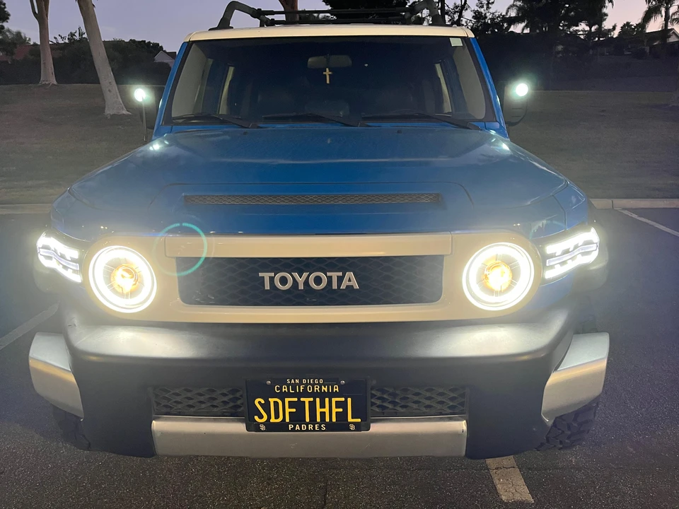 2007 Toyota FJ Cruiser - Image 8 of 31
