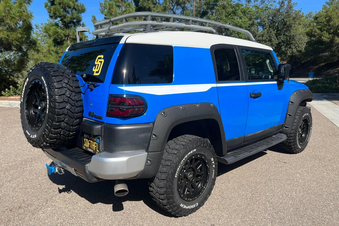 2007 Toyota FJ Cruiser - Image 4 of 31