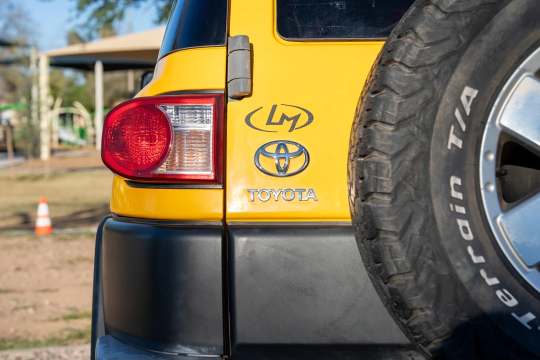 2007 Toyota FJ Cruiser - Image 23 of 31
