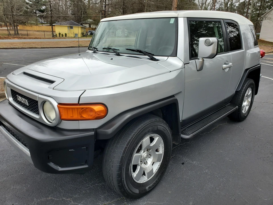 2007 Toyota FJ Cruiser - Image 6 of 31