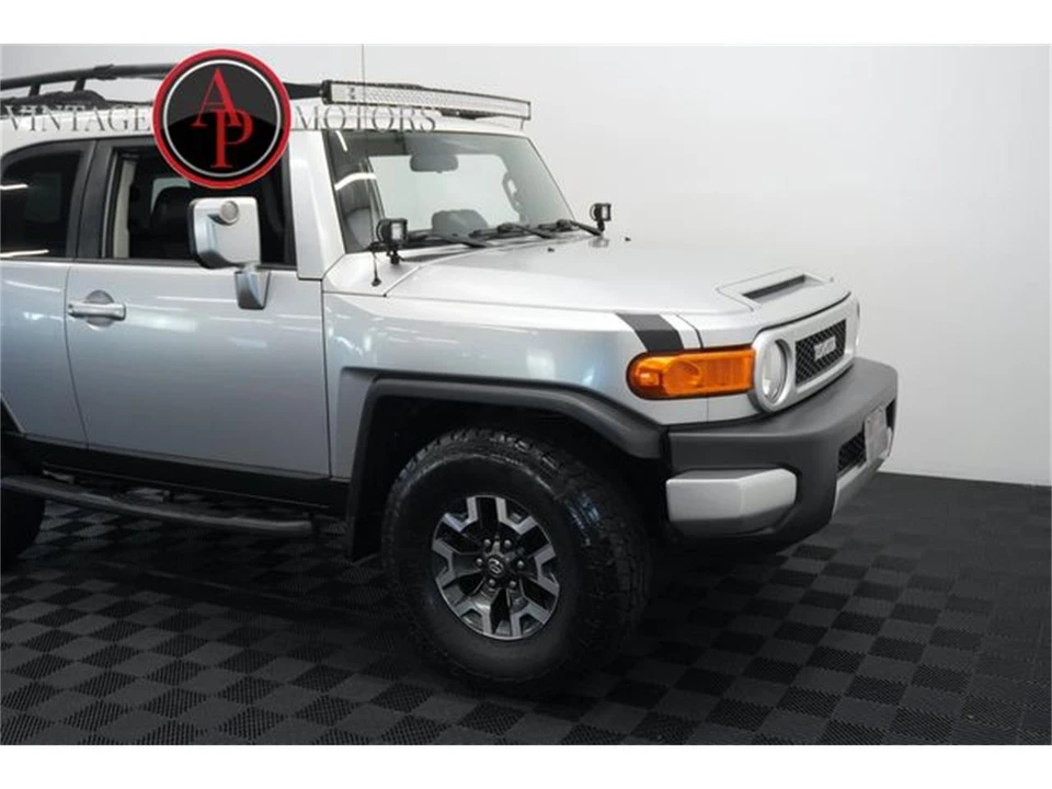 2007 Toyota FJ Cruiser - Image 31 of 31