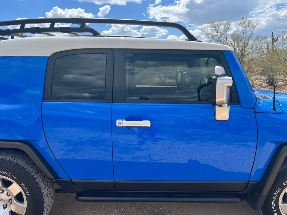 2007 Toyota FJ Cruiser - Image 19 of 31