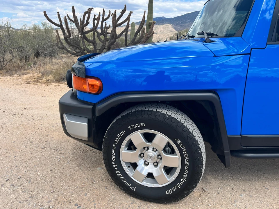 2007 Toyota FJ Cruiser - Image 10 of 31