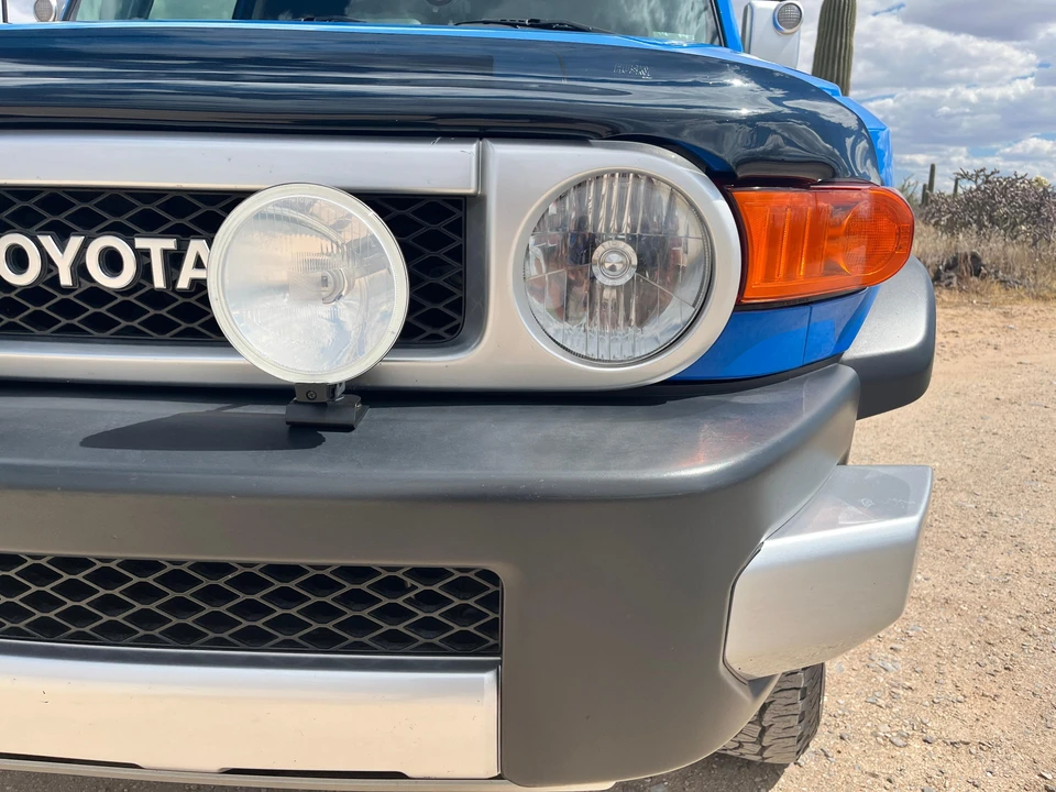 2007 Toyota FJ Cruiser - Image 9 of 31
