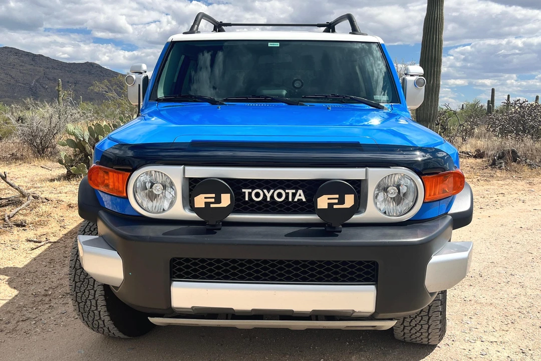 2007 Toyota FJ Cruiser - Image 2 of 31